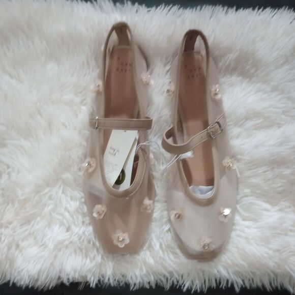 🆕🥿Everly Floral Mesh Mary Jane Ballet Flats w Memory Foam Insole Sz 9, 11 - Picture 3 of 4